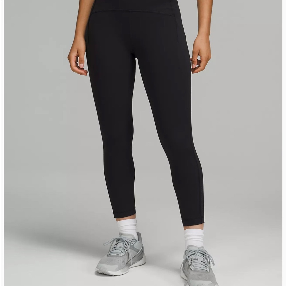 Lululemon 🍋 Swift Speed High-Rise Crop 23"